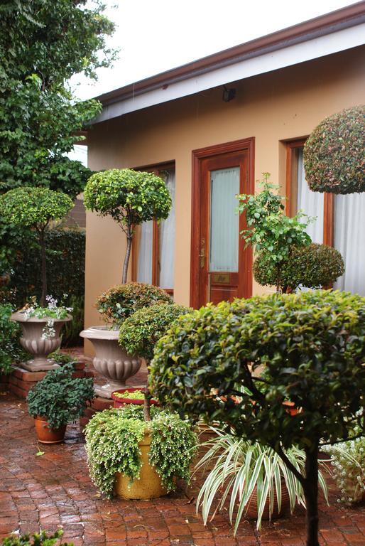 Hampton House Guest House Centurion Exterior photo